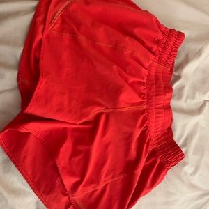 Lululemon Hotty hot shorts 4”